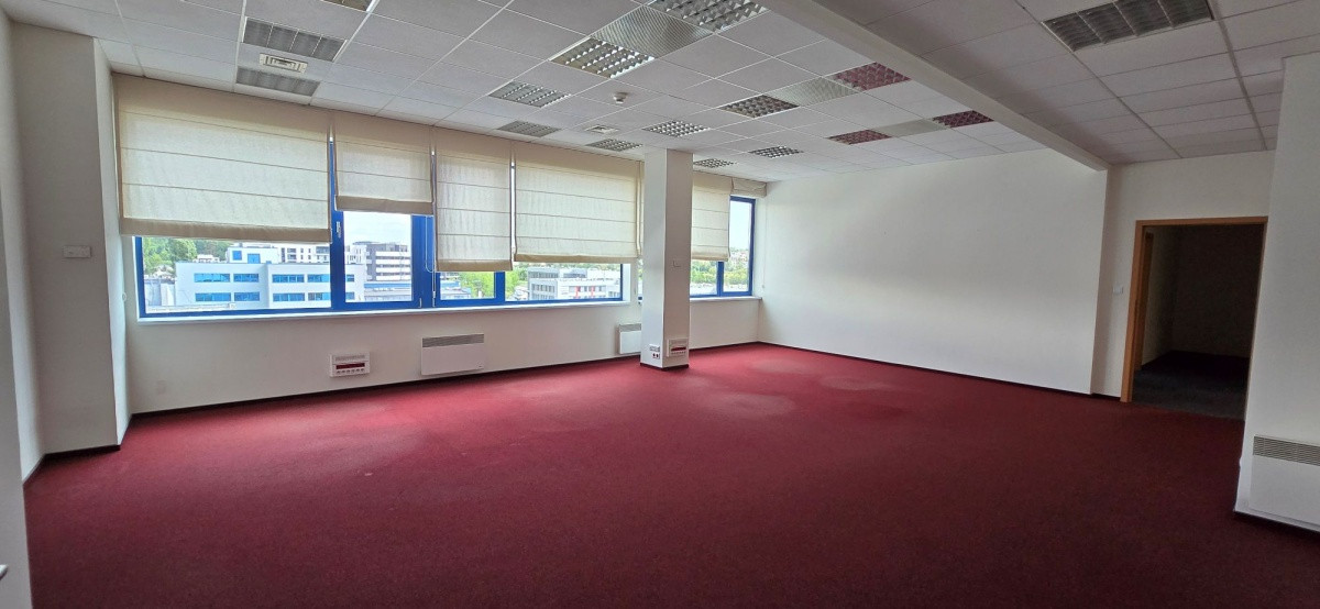 Lokal biurowy 800,31 m² w świetnej lokalizacji - Więcej