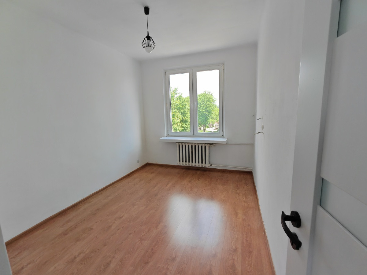 Apartment in Częstochowa, Osiedle Tysiąclecia, Tysiąclecie - Widok 4