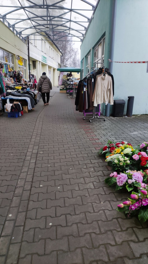 SPRZEDAŻ: Murowany lokal handlowo-usługowy Kraków - Więcej