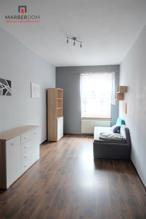 Apartment in Zabrze, Osiedle Barbary, Centrum - Więcej