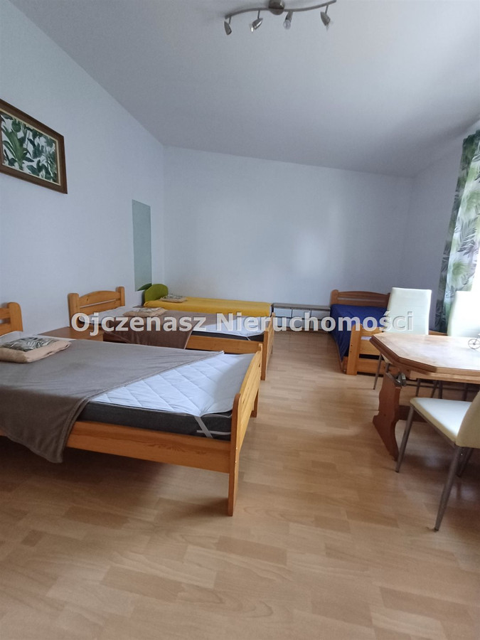 Dom na wynajem, Miedzyń