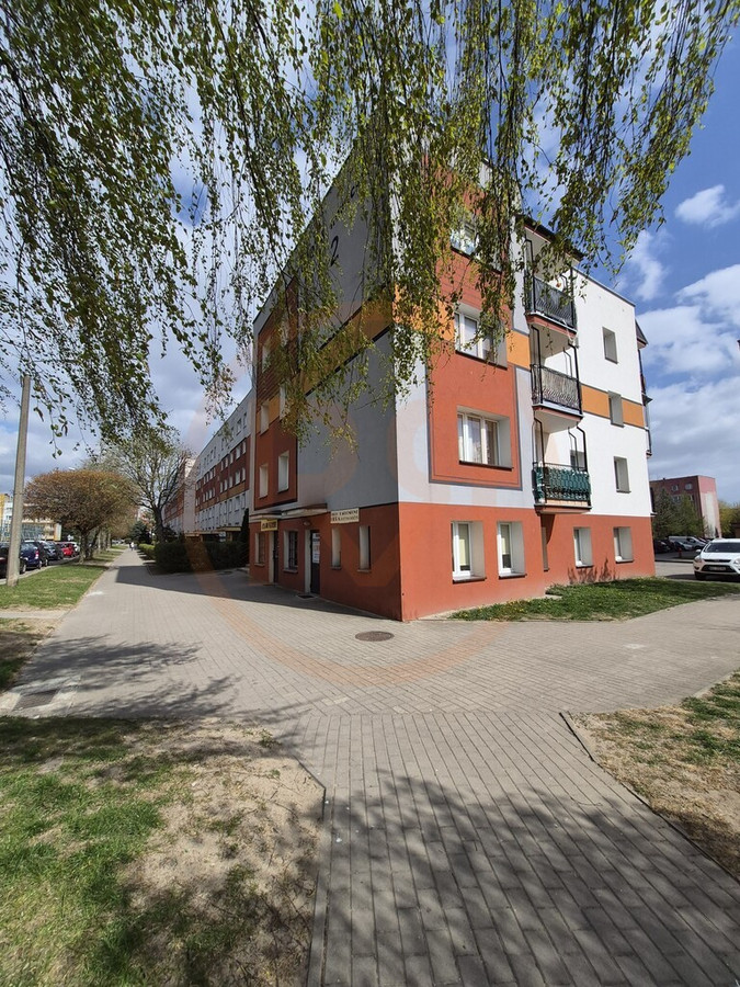 Trzypokojowe mieszkanie do wykończenia - Widok 2