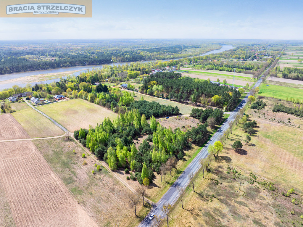 Grond, 10272 m²