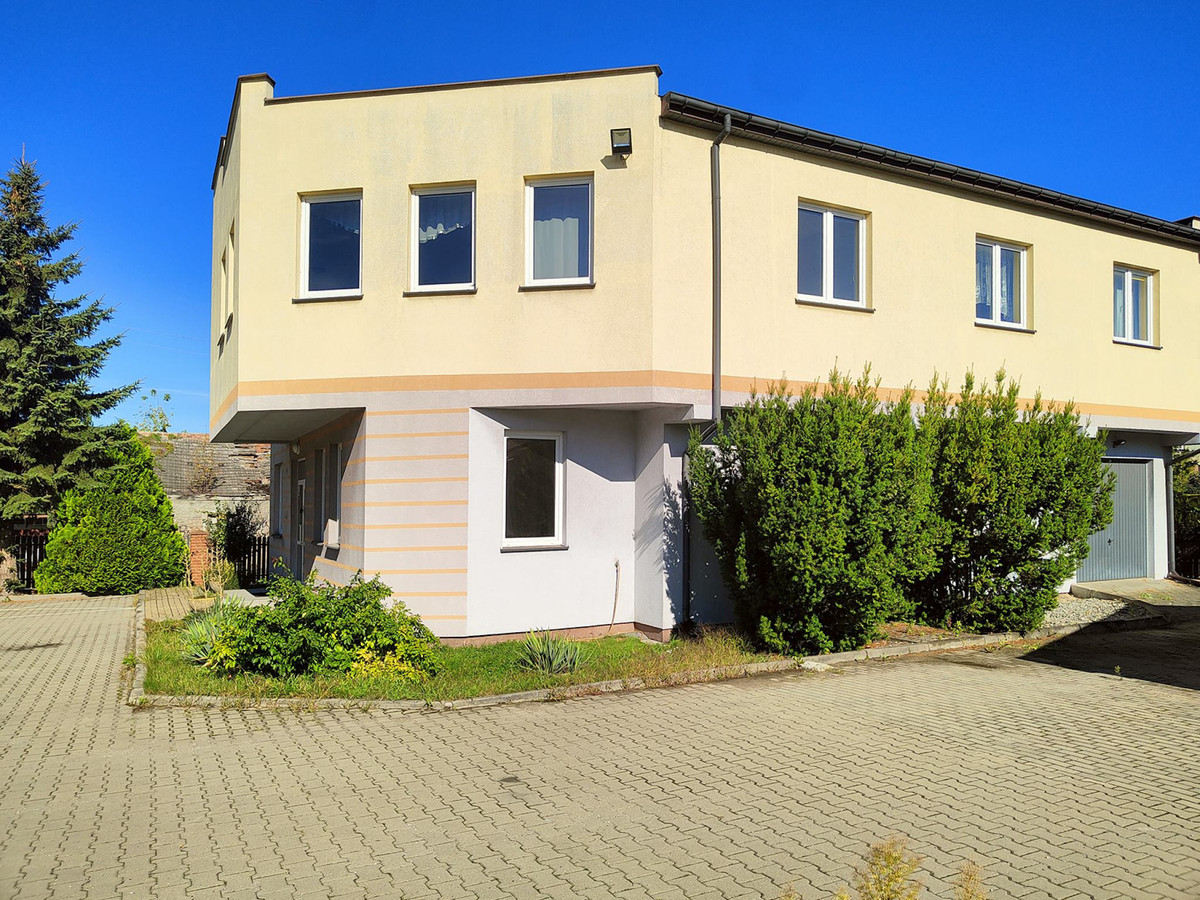 Budynek biurowo-usług. 360 m2 na os. Glinice, ul. Promyka, działka 1635 m2