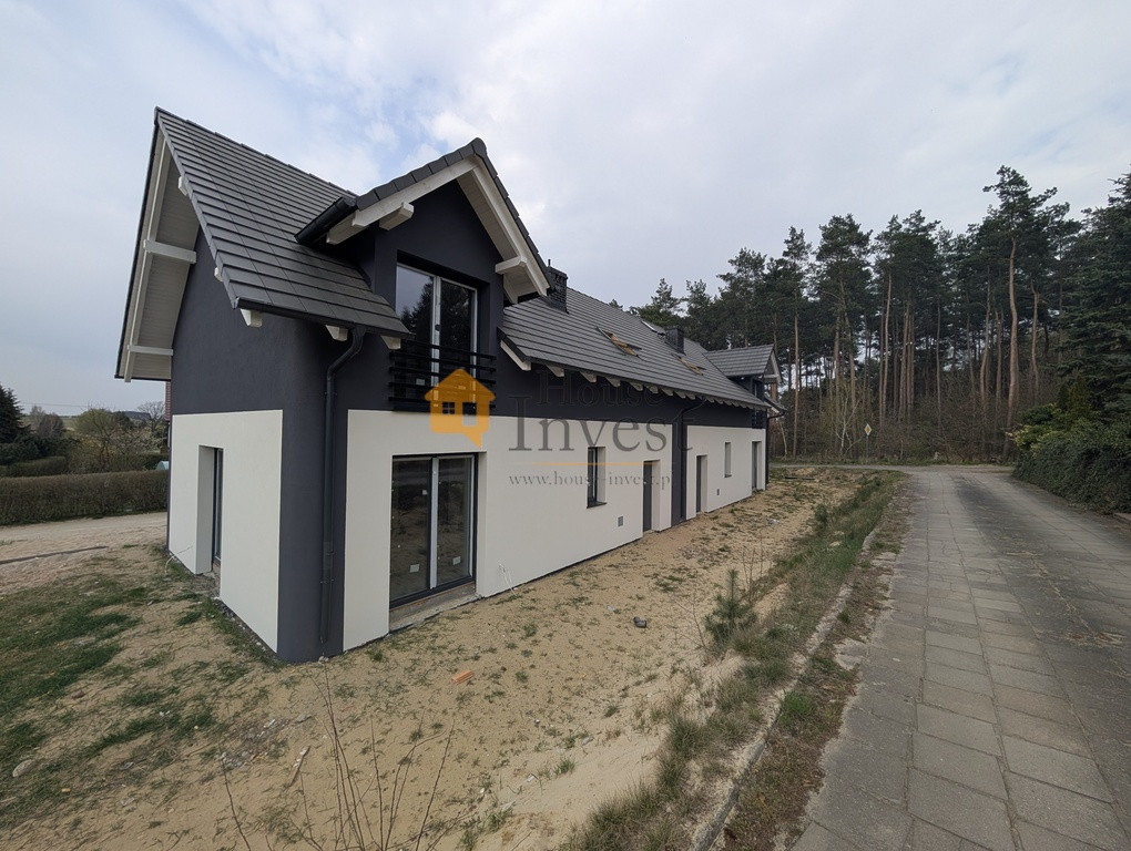 Nowy dom dwulokalowy w stanie deweloperskim