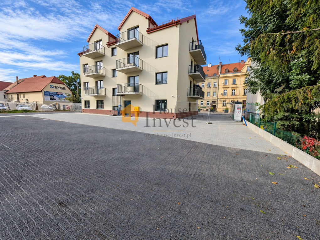 Lokal w nowym budynku przy ul. Jaworzyńskiej - Widok 3