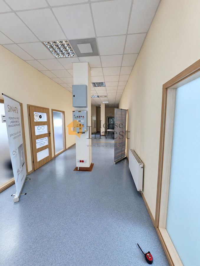 Lokal biurowy 51,75 m² w biurowcu z windą - Widok 4
