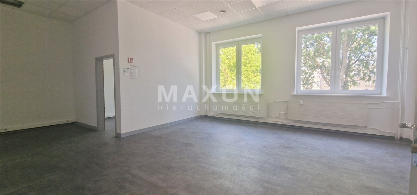 Wspaniałe wysokie biuro, gabinety Żoliborz parking - Widok 5