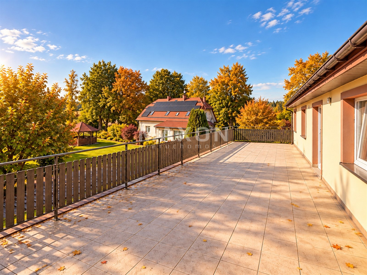 Gotowy biznes nad rzeką?2 budynki?3500 m² działki - Widok 3