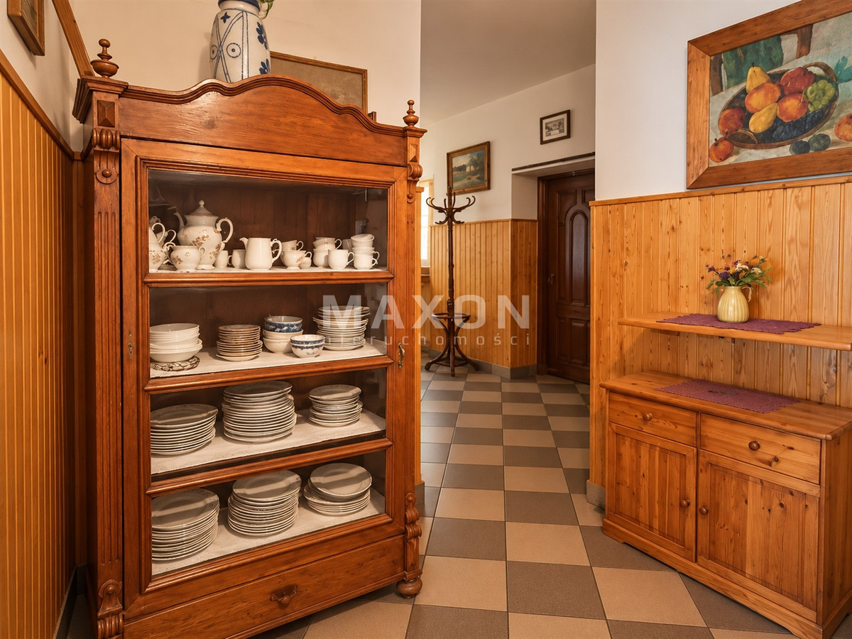 Gotowy biznes nad rzeką?2 budynki?3500 m² działki - Więcej
