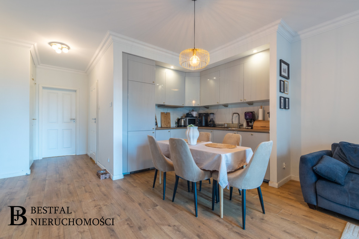Wyspa Spichrzów , Apartament z widokiem na Motławę - Widok 2