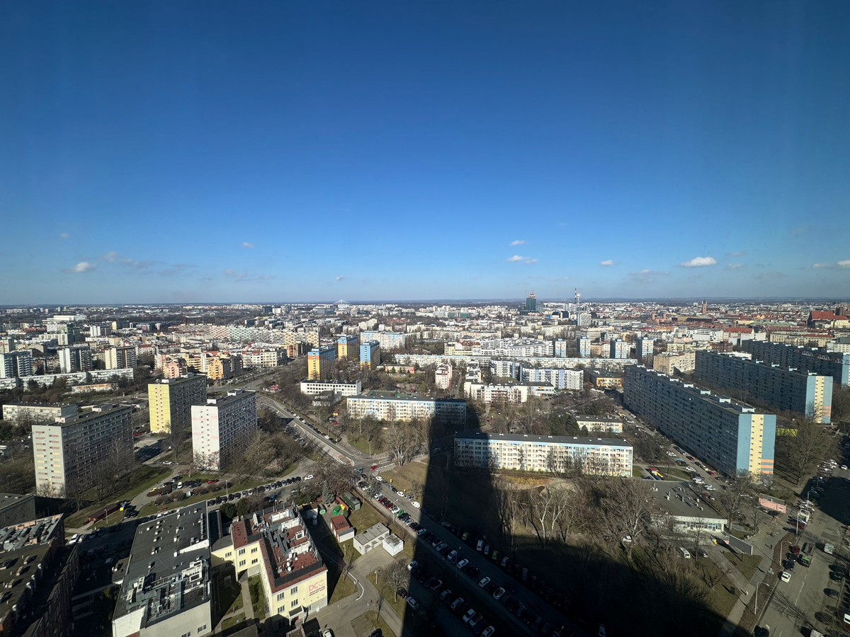 Biuro ok. 62 m² w Sky Tower z widokiem na miasto - Widok 4