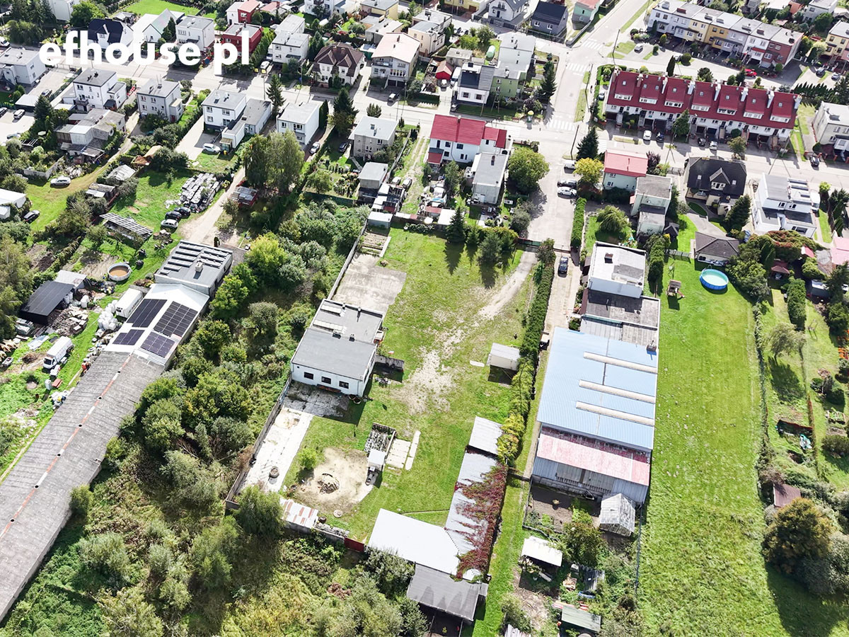 Działka inwestycyjna 1.5ha w centrum Barcina - Widok 2