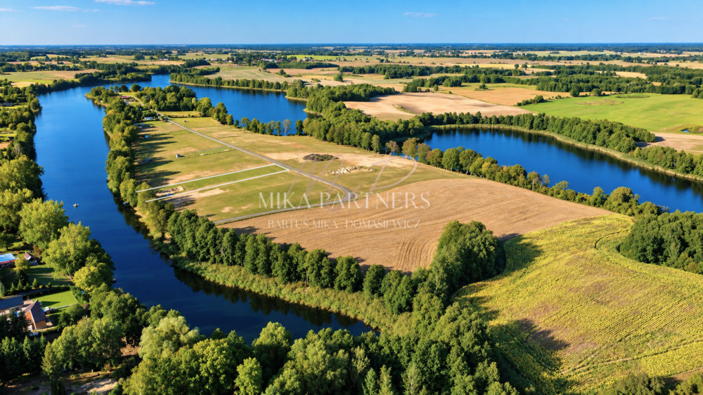 Terrain, 3342 m²