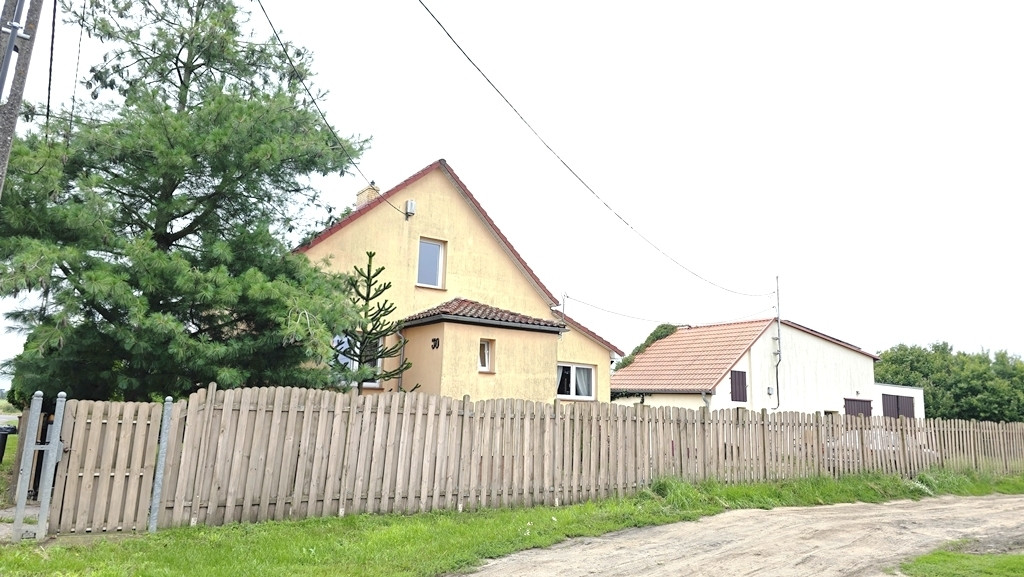 Dom w atrakcyjnej lokalizacji ul.Zachodnia