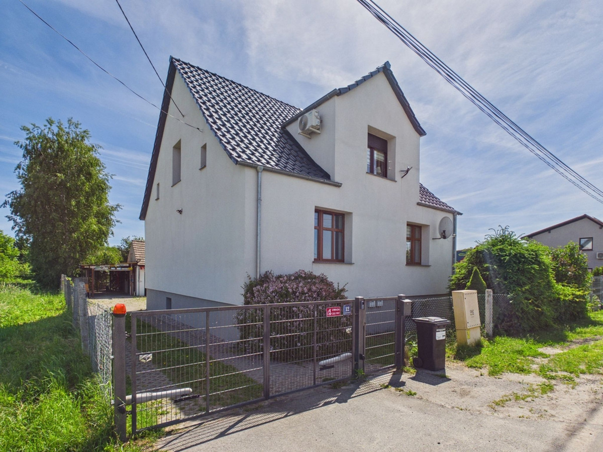 77 m² | Ogród, garaż i tylko 1 sąsiad