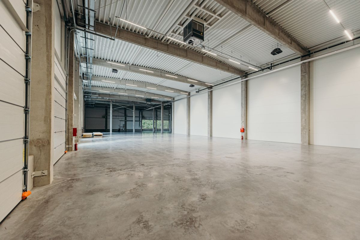 Nowoczesny obiekt produkcyjno-magazynowy | 4000 m² - Więcej