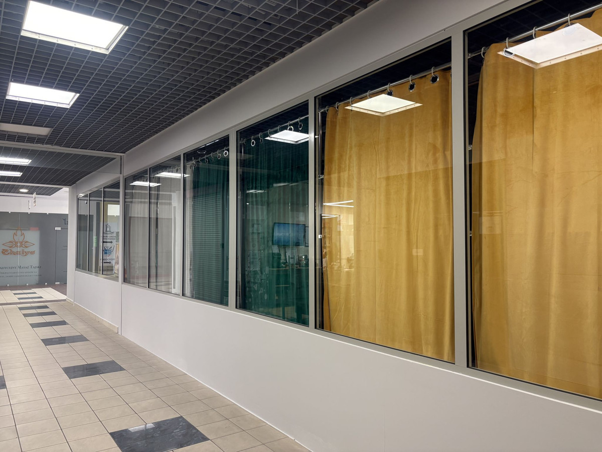 Lokal usługowy, Warszawa - Więcej