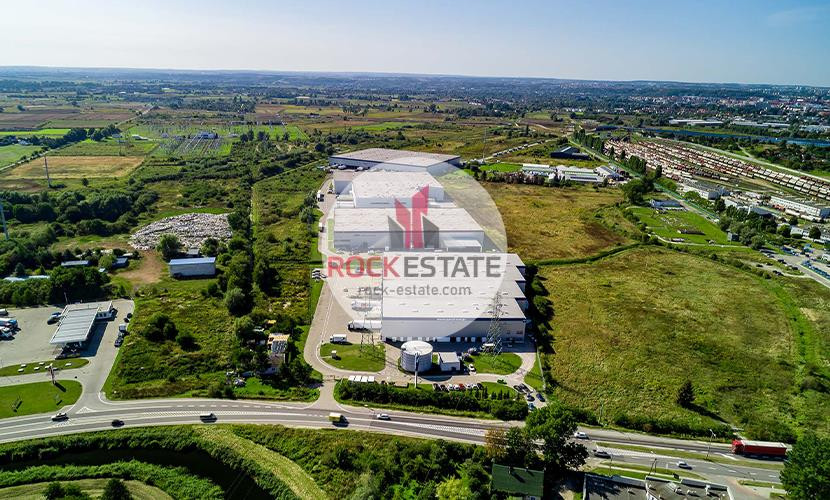 Magazyn w Rudnikach 2329 m² - 0% prowizji - Więcej