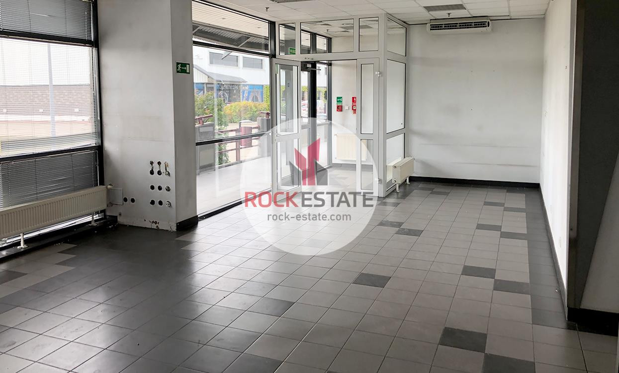 Magazyn 638 m² z biurem Okęcie - 0% prowizji - Widok 2