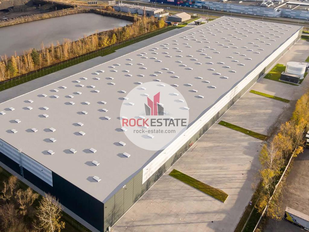 Magazyn 5600 m2 z biurem - Gliwice - 0% prowizji