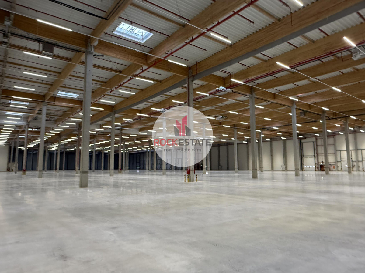 Nowy magazyn 5537 m² przy A2 - 0% prowizji - Więcej