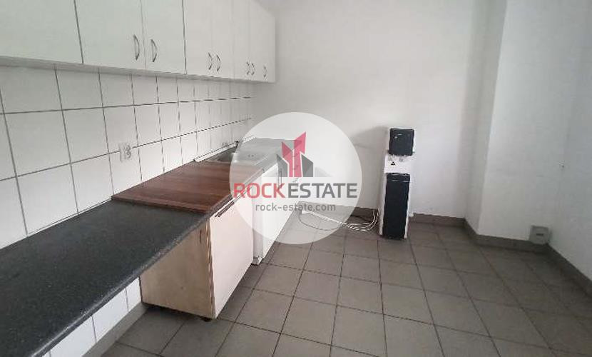 Magazyn na wynajem bez słupów 1080 m² od zaraz - Widok 3
