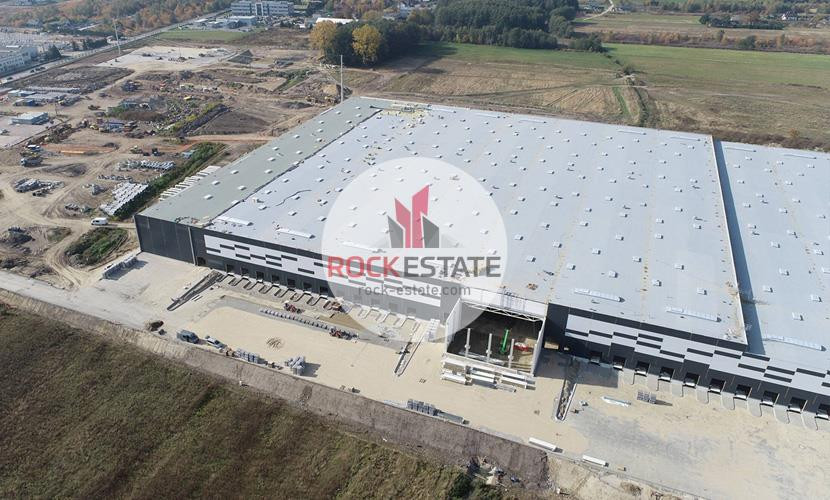 Magazyn 8000 m² na wynajem - 0% prowizji - Więcej