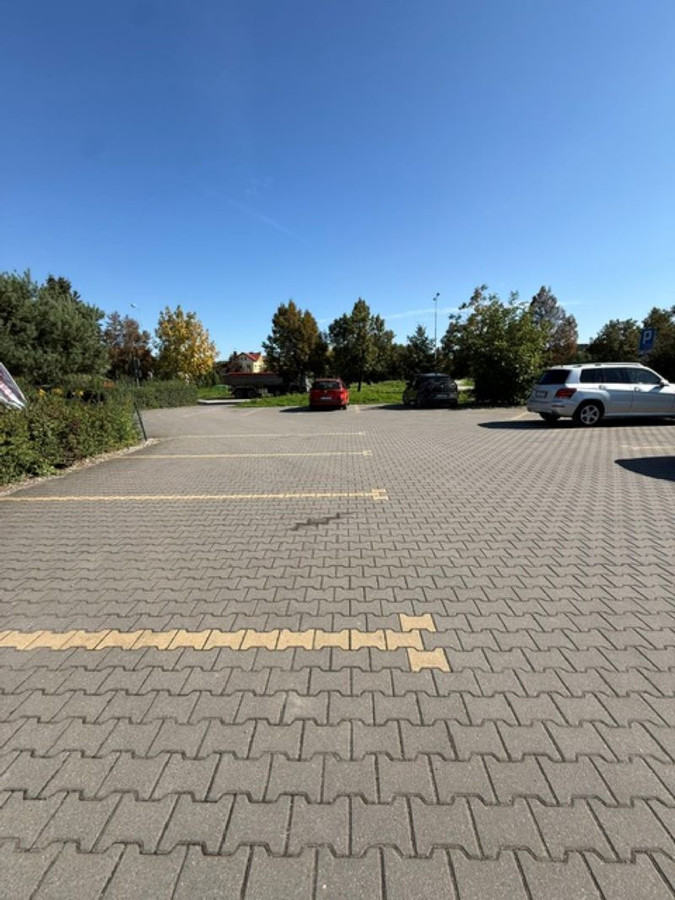 Lokal 54 m² Retkinia Smulsko - Więcej