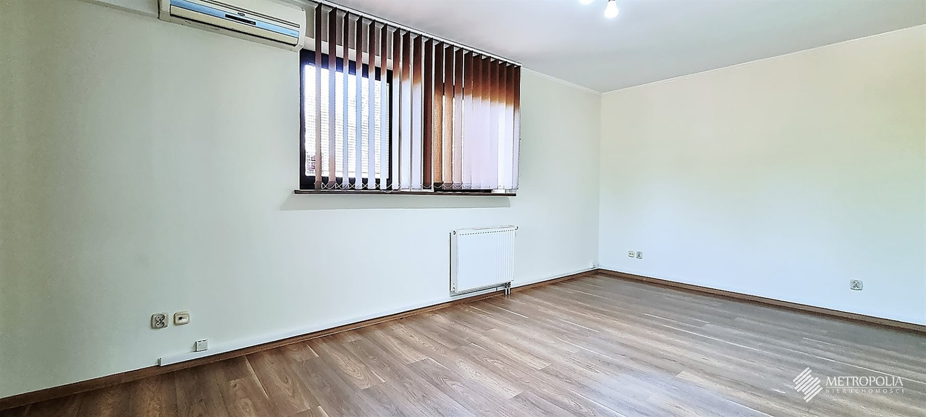 Centrum ul. Rakowicka Lokal 220 m² na biuro/usługi - Więcej