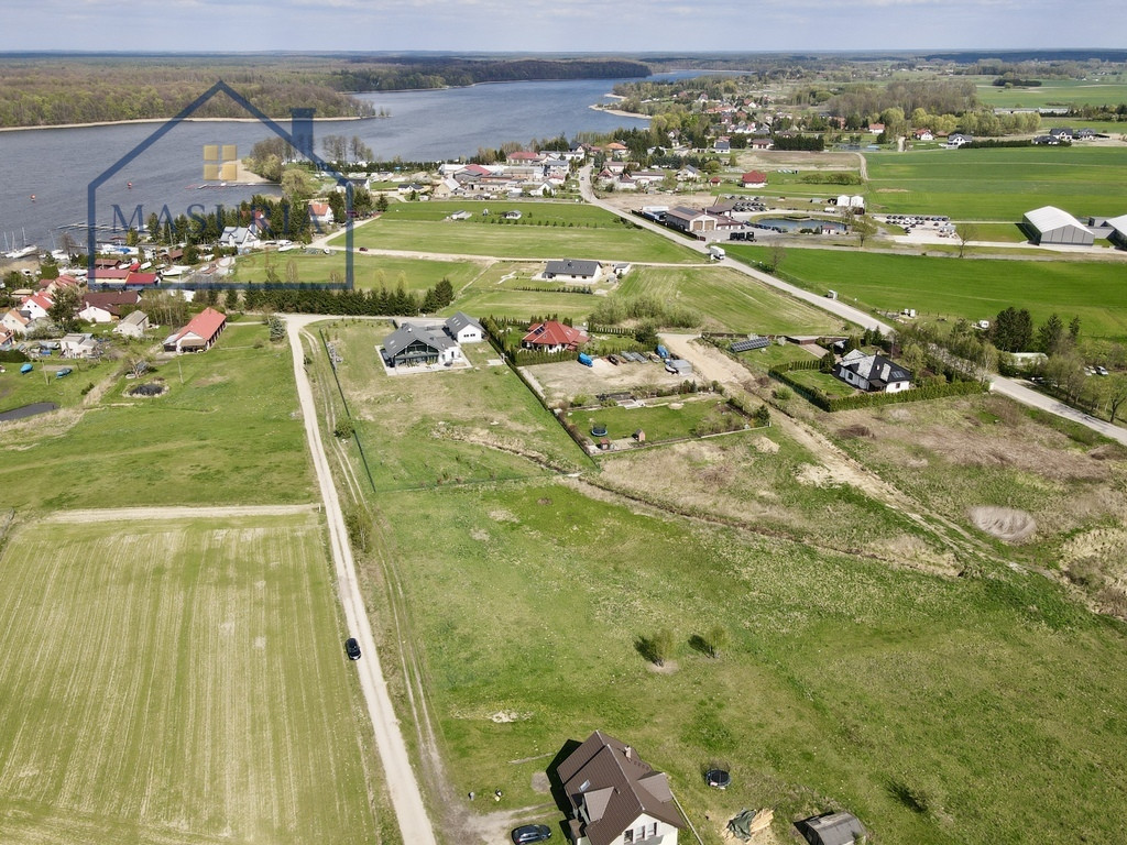 Działka budowlana nad jeziorem Jeziorak - Widok 5