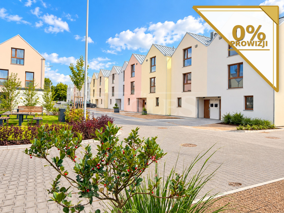 Nowoczesny dom 105 m², Ogródek, 2 miejsca parking