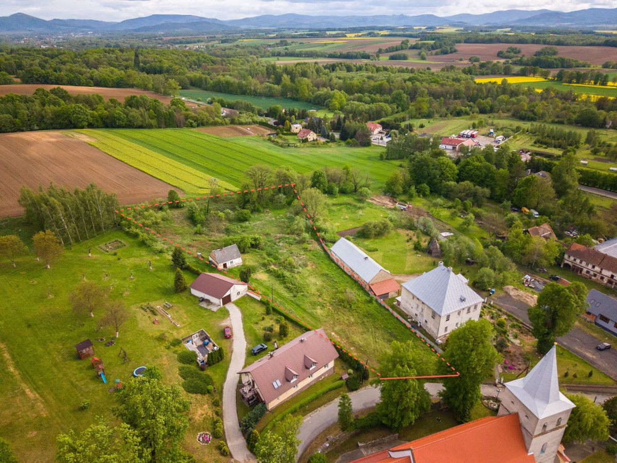 Dom do remontu * duża działka 6999 m² *blisko Gór - Widok 2