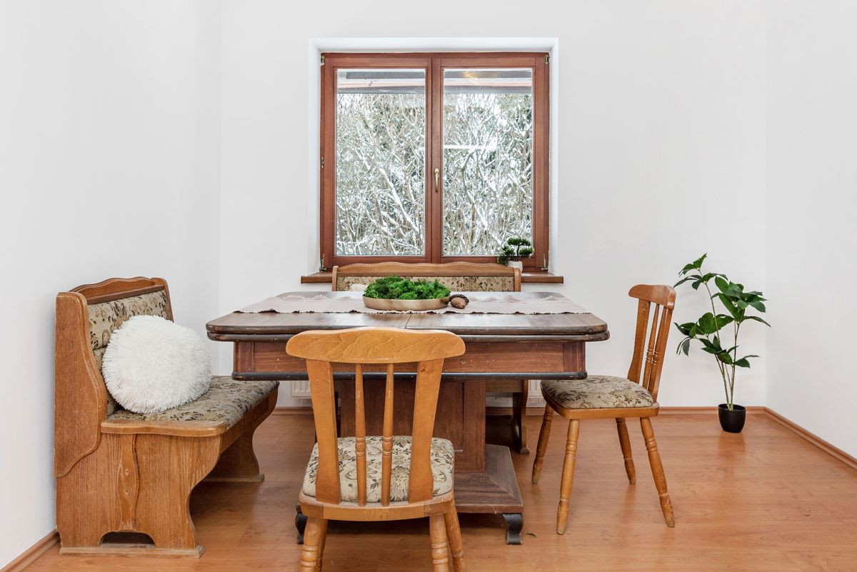 Hus, 138 m², tomt 5000 m²