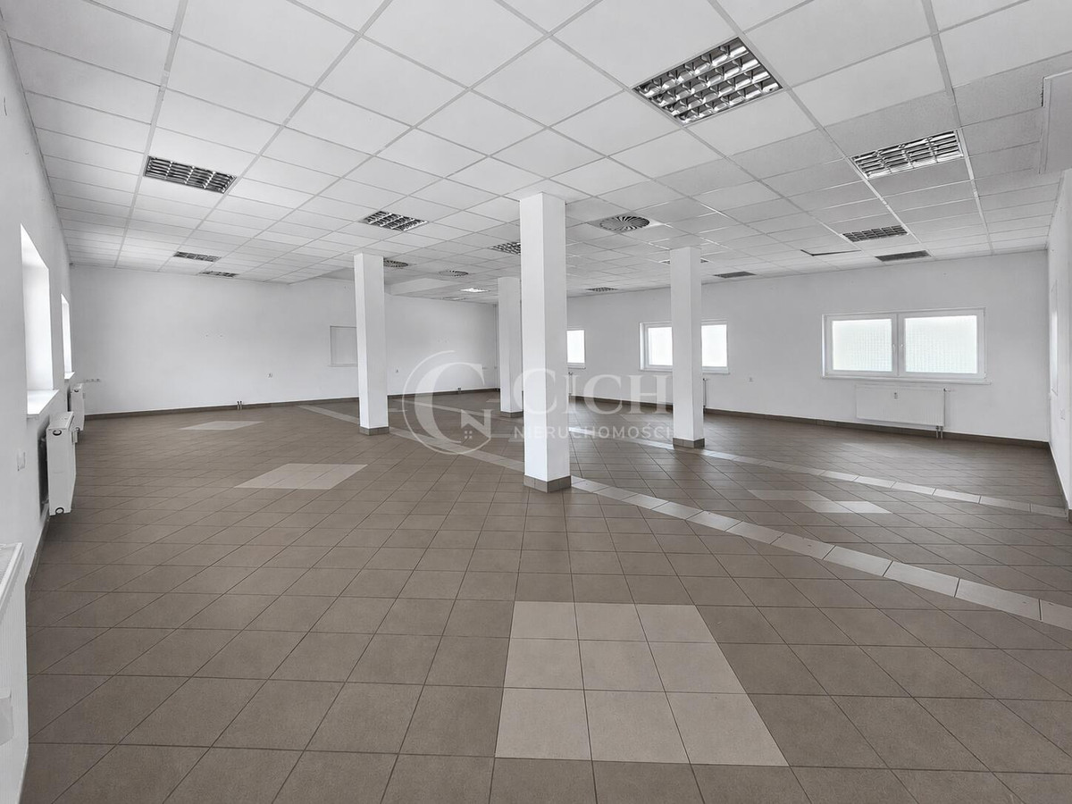 LOKAL 174,90 M² | PARTER | PARKING | UL. TOROWA 1 - Widok 3