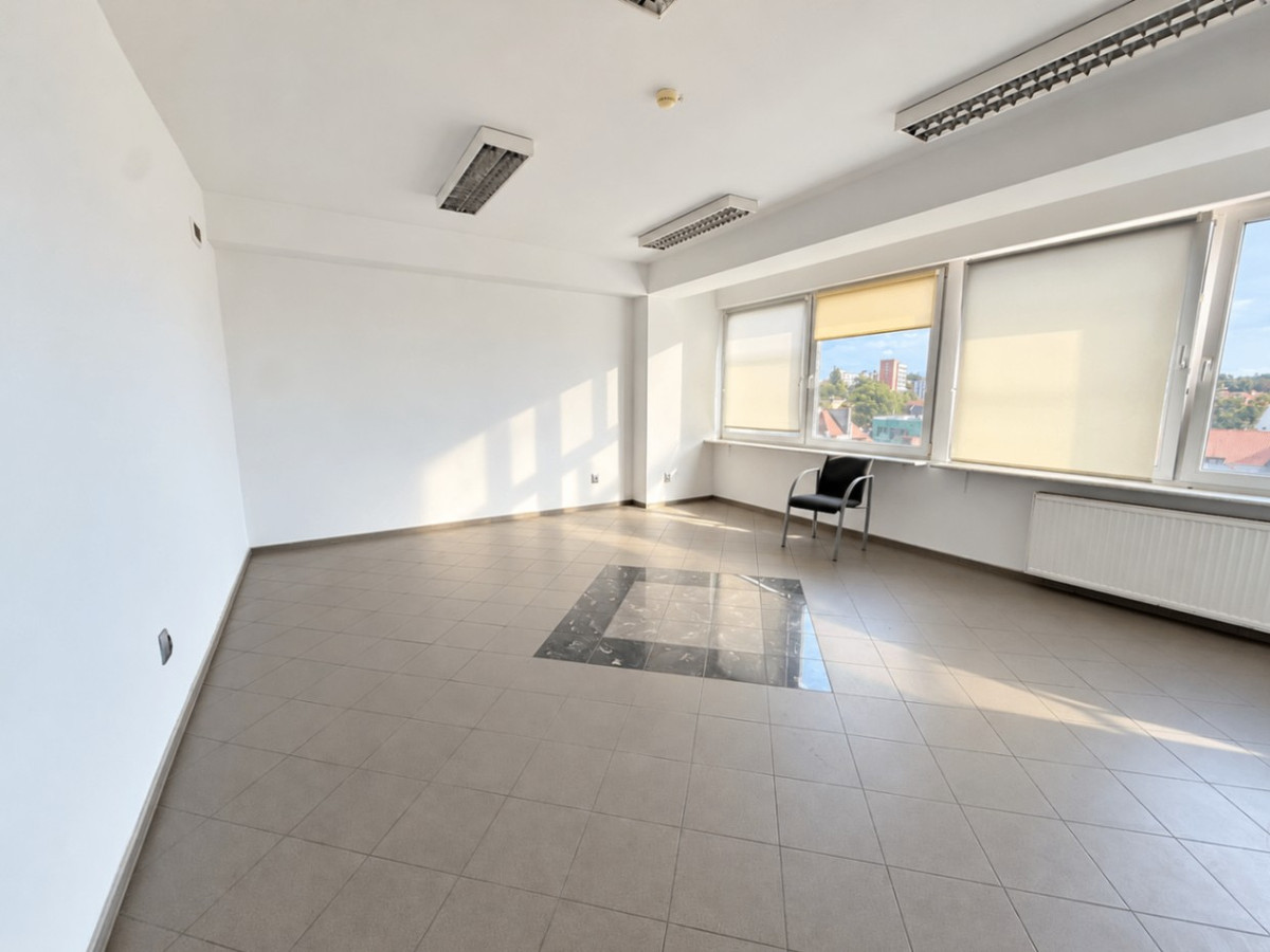 Lokal biurowy 59,3 m² na wynajem – 5. piętro biurowca - Widok 2
