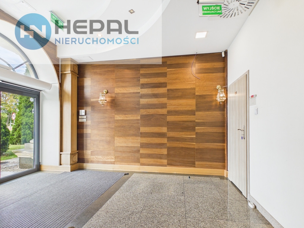 Nowoczesne biuro 460 m² w centrum Kielc