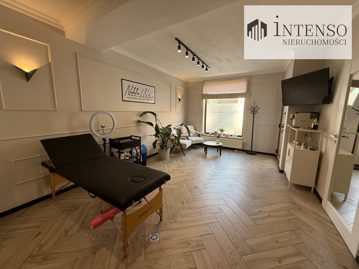 Lokal usługowo-biurowy 42 m² – Centrum Żor - Widok 3