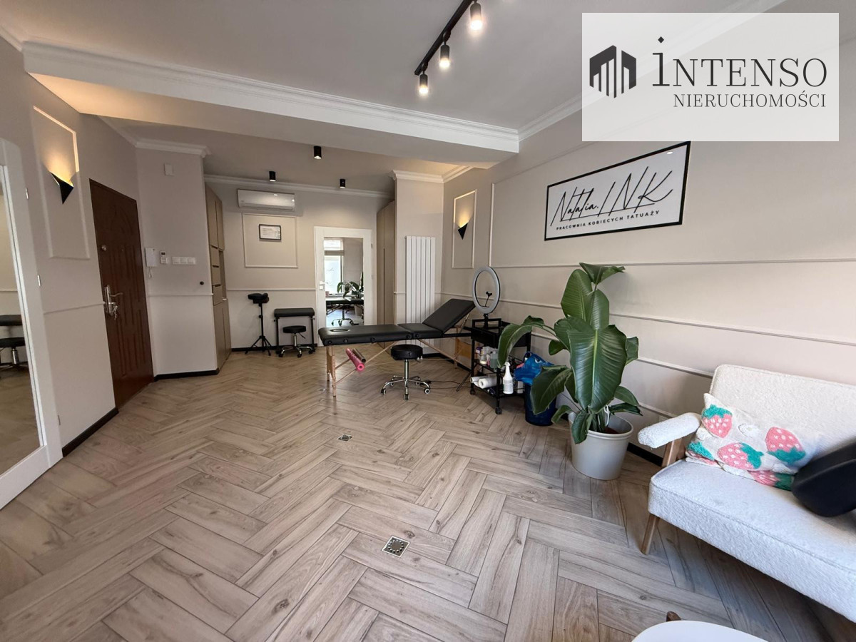 Lokal usługowo-biurowy 42 m² – Centrum Żor - Widok 2
