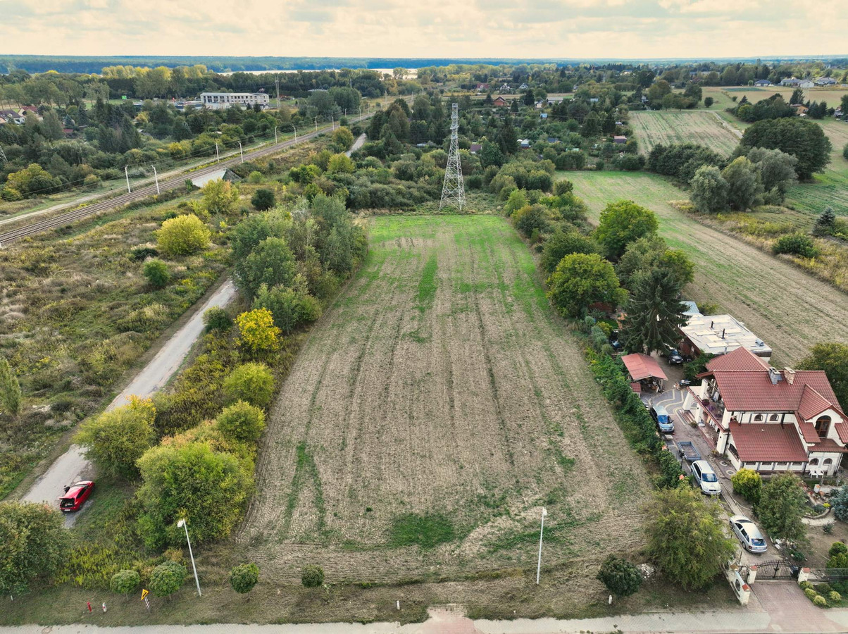 Inwestycyjna działka 1,10 ha w Lublinie- ul. Lipska – MPZP pod domy i rezydencje - Więcej