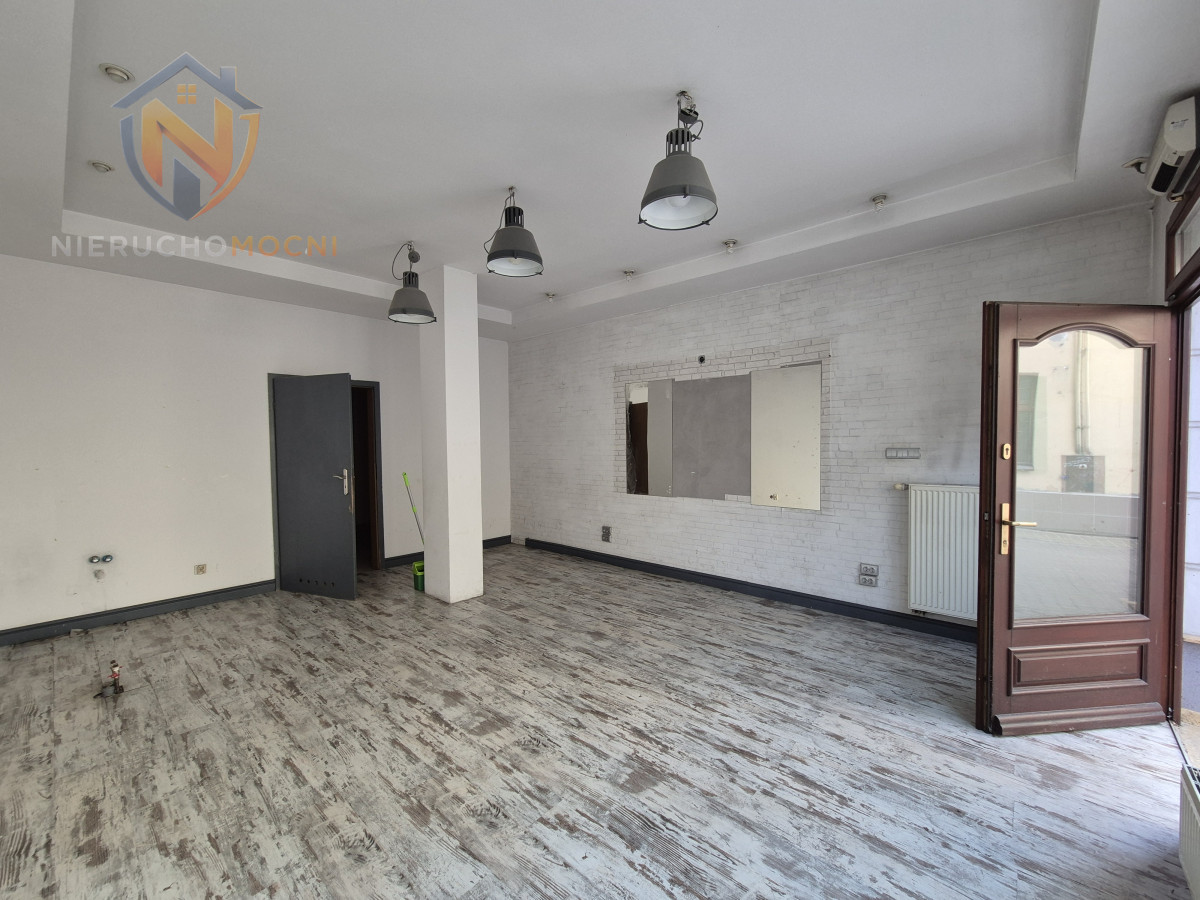 Lokal użytkowy w centrum Leszna - View 4
