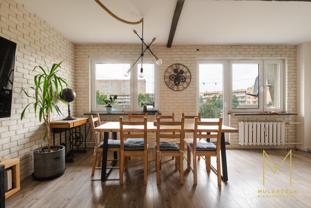 Na Sprzedaż-Giszowiec | 72,75 m² | salon 32 m² Balkon