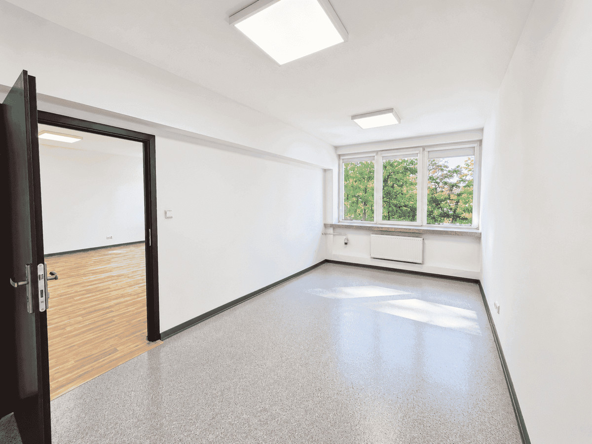 Lokal biurowo-usługowy na wynajem Łódź Teofilów | 74m² | Siła+Wod-Kan | Parking - Widok 4