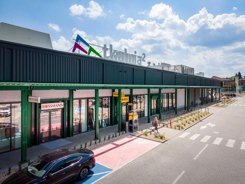Lokal usługowo-produkcyjno-magazynowy na wynajem Pabianice Cent. | 178 m² Winda - Więcej