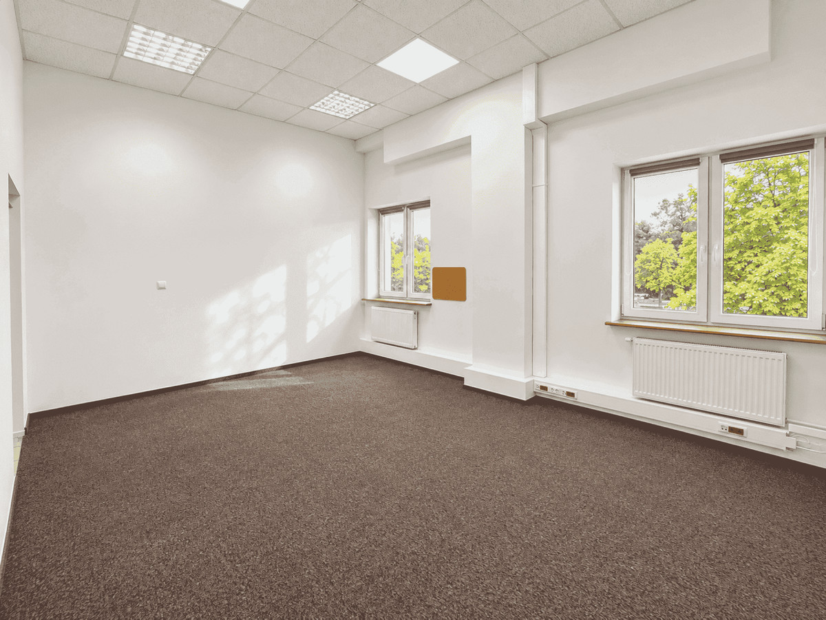 Biuro na wynajem Pabianice centrum | 24 m² | 2 pokoje | Klimatyzacja | Parking | - Widok 2