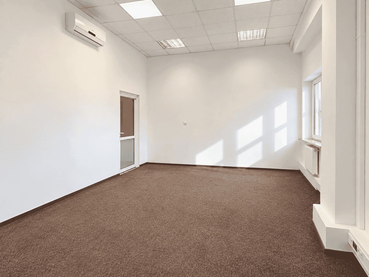 Biuro na wynajem Pabianice centrum | 24 m² | 2 pokoje | Klimatyzacja | Parking | - Widok 4