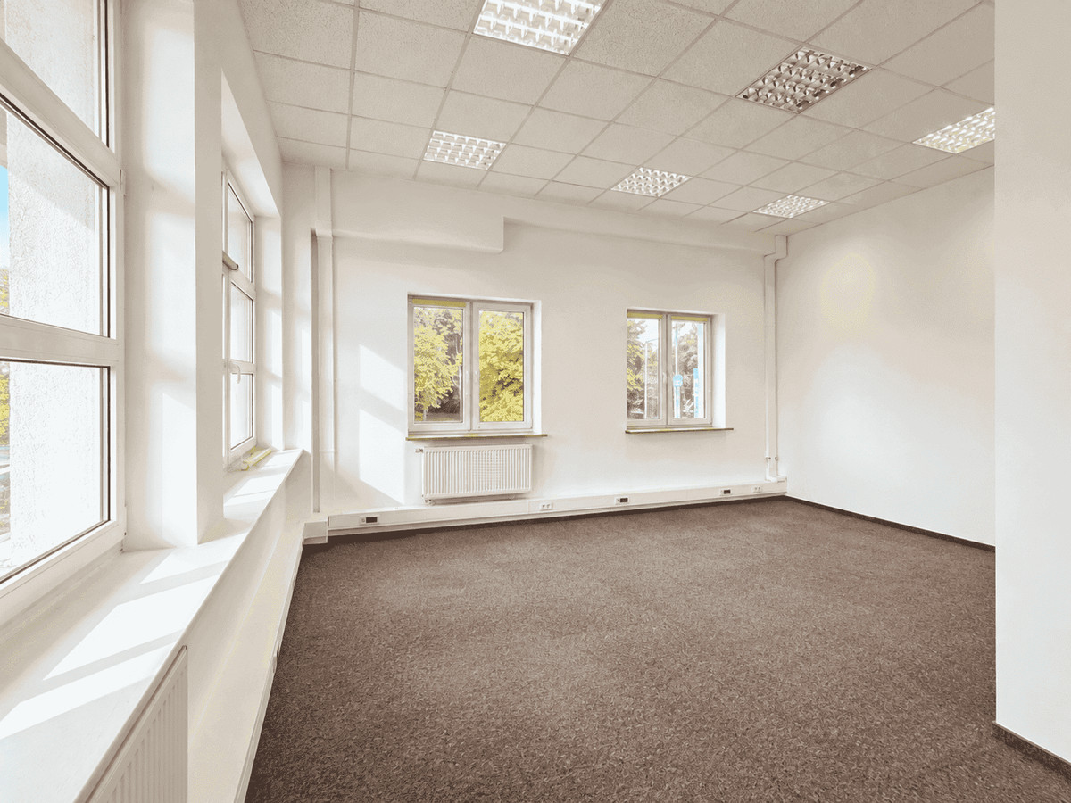 Panoramiczne biuro na wynajem Pabianice centrum | 32 m² | 4,1 m wys. | Klima - Widok 4