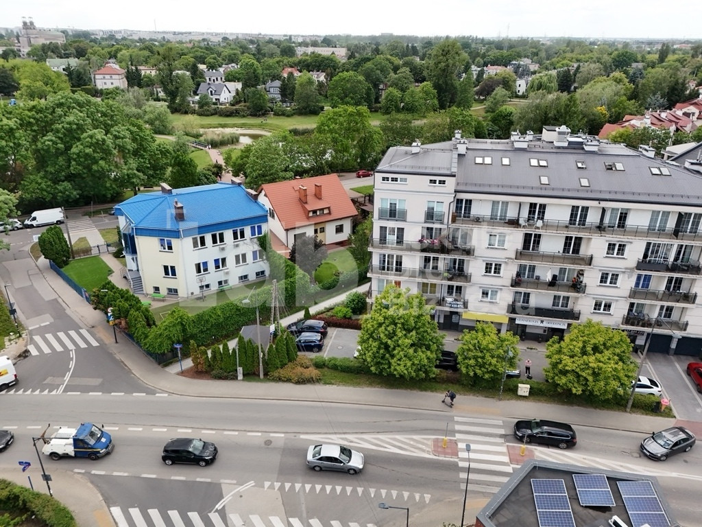 Lokal użytkowy na wynajem parter z witryną, Włochy - View 4