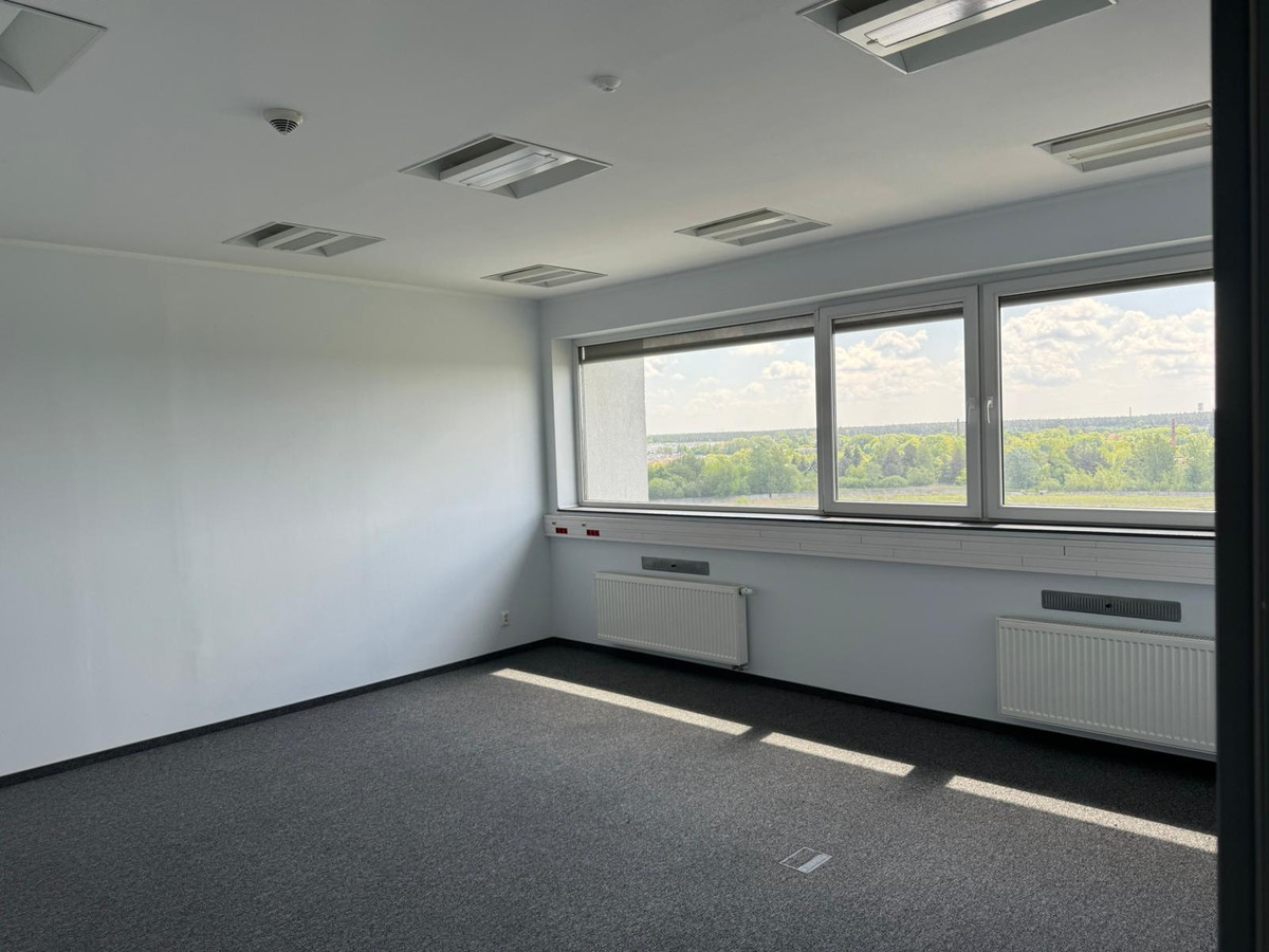 Magazyn POZNAŃ 3684 m²/ 1 m-c GRATIS/ bezpośrednio - Więcej