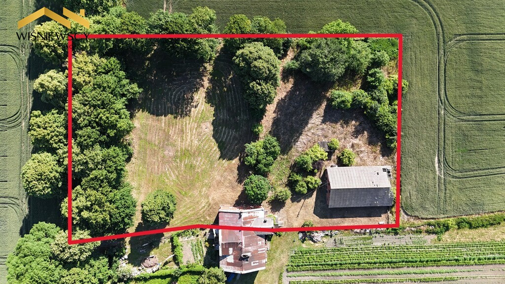 House, 200 m², land 5807 m²